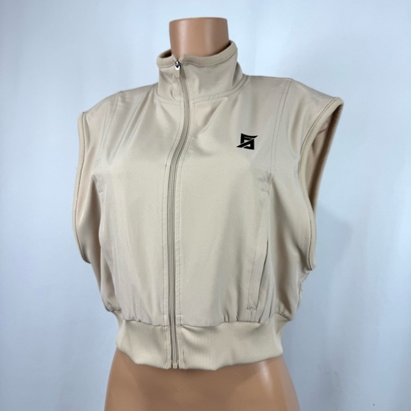 Faith Connexion Jackets & Blazers - FAITH CONNEXION Women’s Sz L Beige Cropped Boxy Full Zip Vest Fleece Lined